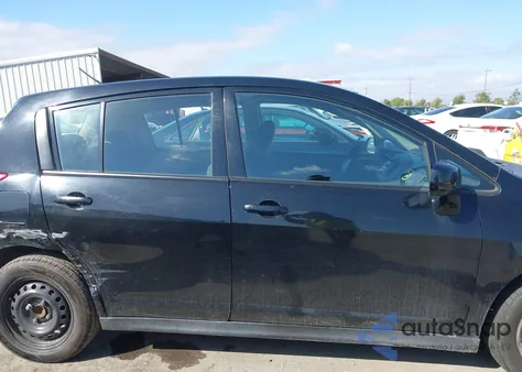 2010 Nissan Versa 1.8S из США, поврежденный, VIN 3N1BC1CP7AL363532